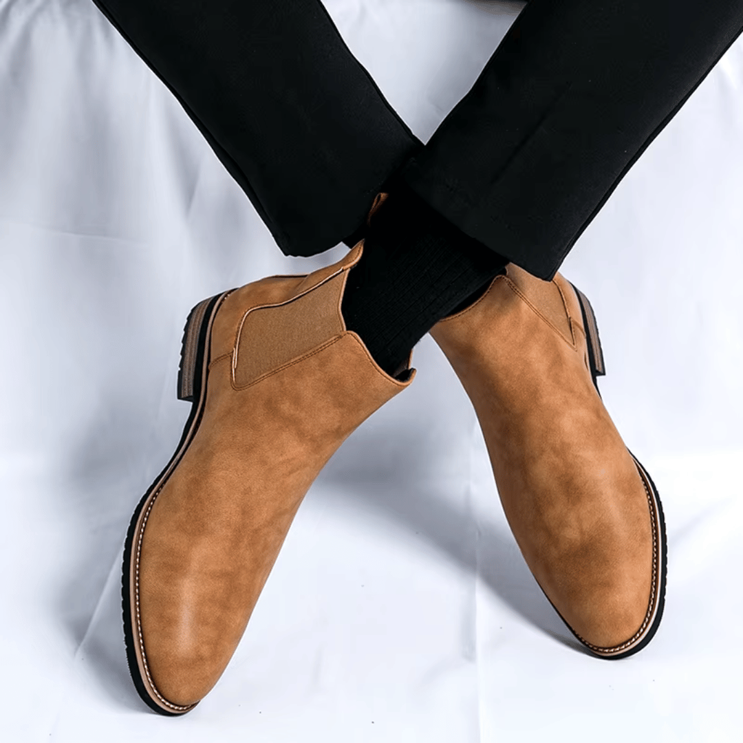 Savona Leather Chelsea Boots
