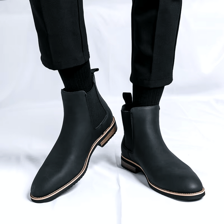 Savona Leather Chelsea Boots