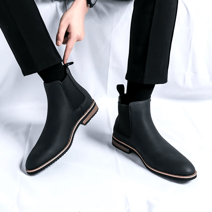 Savona Leather Chelsea Boots
