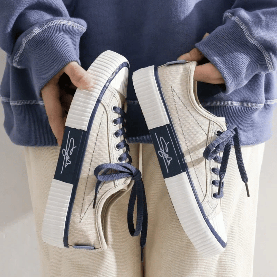 Trieste Canvas Sneakers