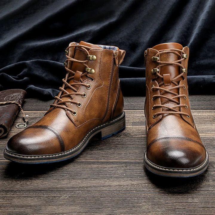Hudson Classic Leather Boots