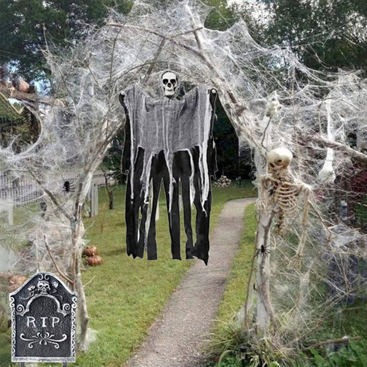 Giant Spider Web Decoration with Fake Spiders 200 Sqft