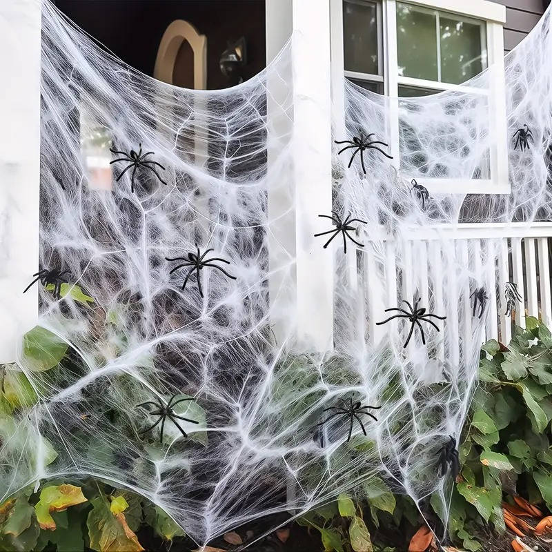 Giant Spider Web Decoration with Fake Spiders 200 Sqft